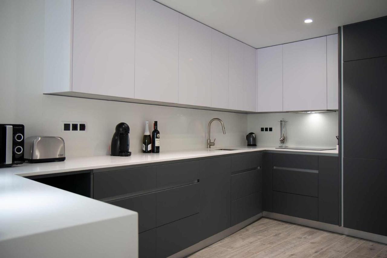 Apartamentos Vacacional En Plaza De Espana Nerja Kültér fotó
