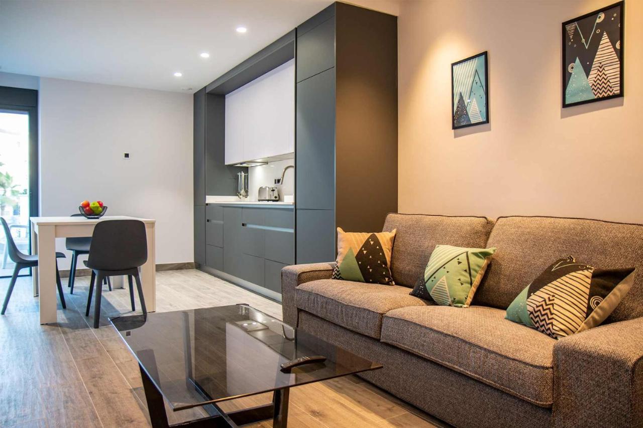 Apartamentos Vacacional En Plaza De Espana Nerja Kültér fotó
