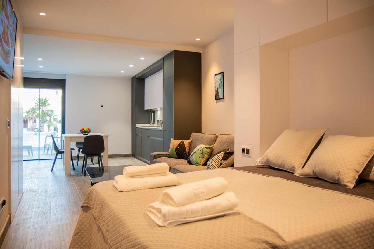 Apartamentos Vacacional En Plaza De Espana Nerja Kültér fotó