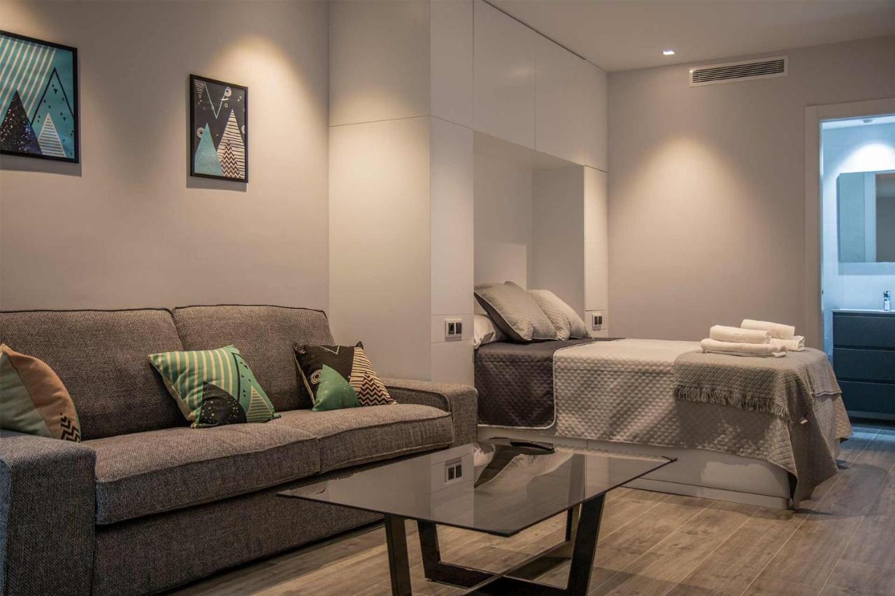 Apartamentos Vacacional En Plaza De Espana Nerja Kültér fotó
