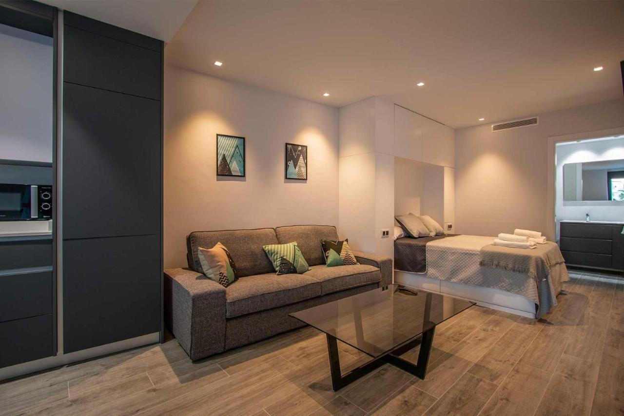 Apartamentos Vacacional En Plaza De Espana Nerja Kültér fotó