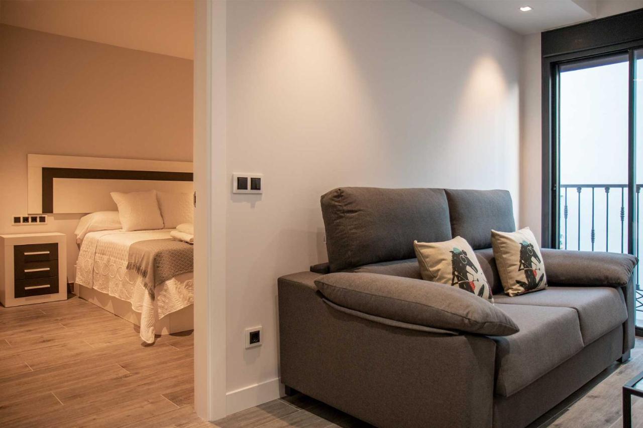 Apartamentos Vacacional En Plaza De Espana Nerja Kültér fotó