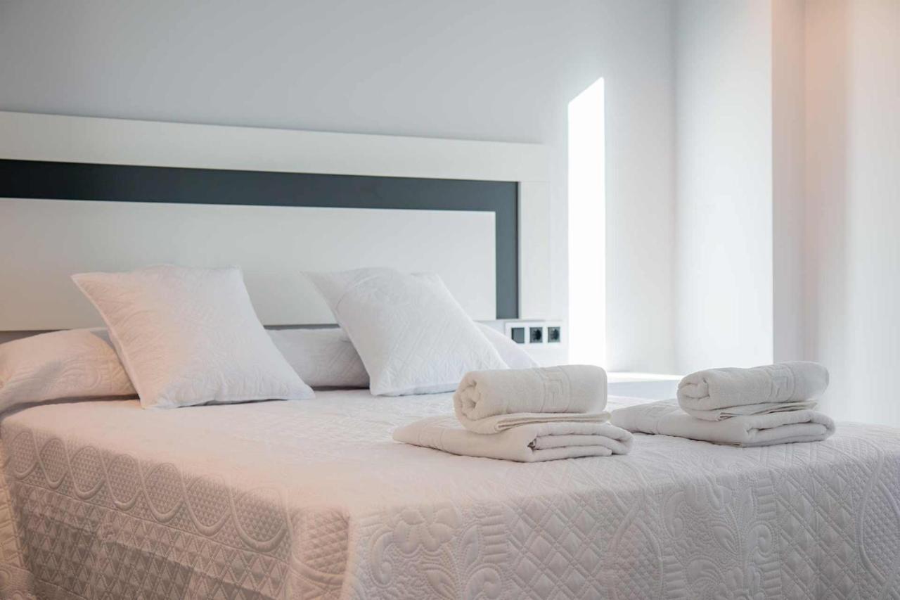Apartamentos Vacacional En Plaza De Espana Nerja Kültér fotó
